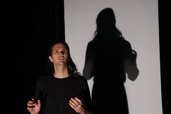 “Surimpressions” de et par Léo Bourdet, ce la Cie Suspecte / Les RDV Chorégraphiques, épisode 2